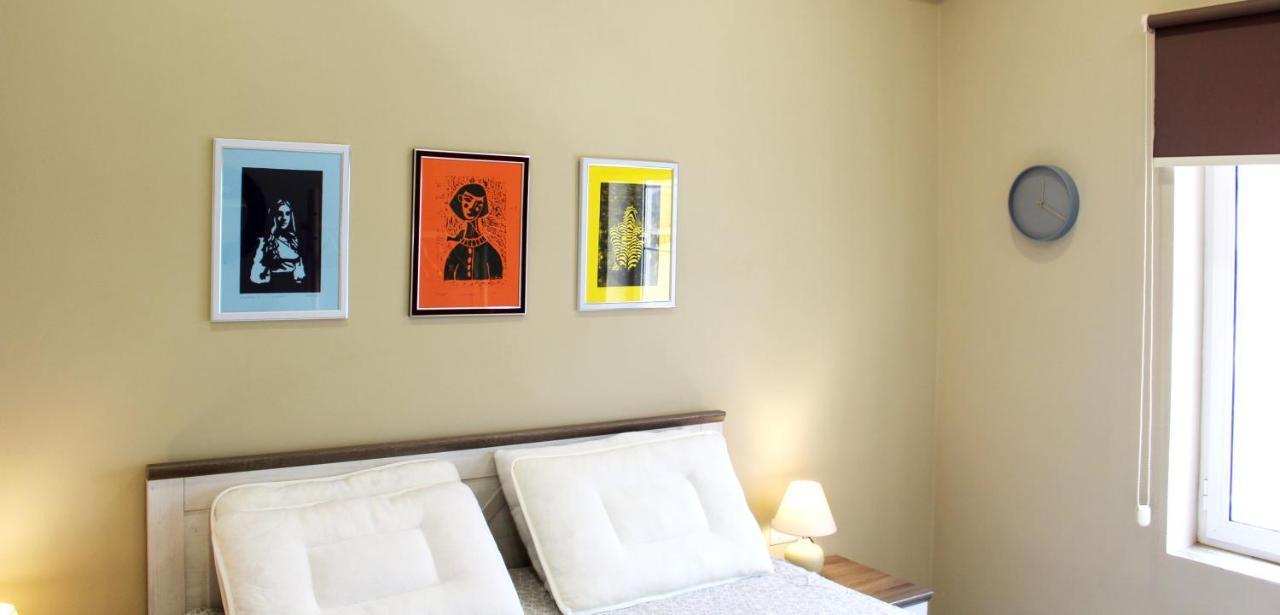 2v1 - Blloku Ls Apartament Tirana